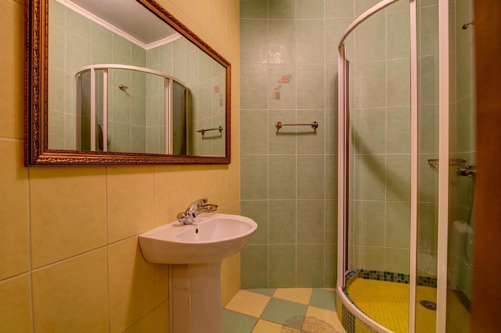 Bansay Hotel Dnipro Phòng bức ảnh